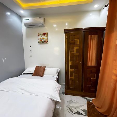 Villa Adja Nafy A Saly Gandigal Dış mekan fotoğraf