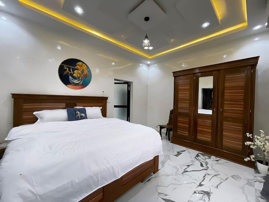 Villa Adja Nafy A Saly Gandigal Dış mekan fotoğraf