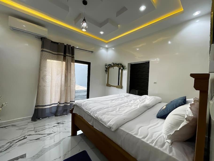 Villa Adja Nafy A Saly Gandigal Dış mekan fotoğraf